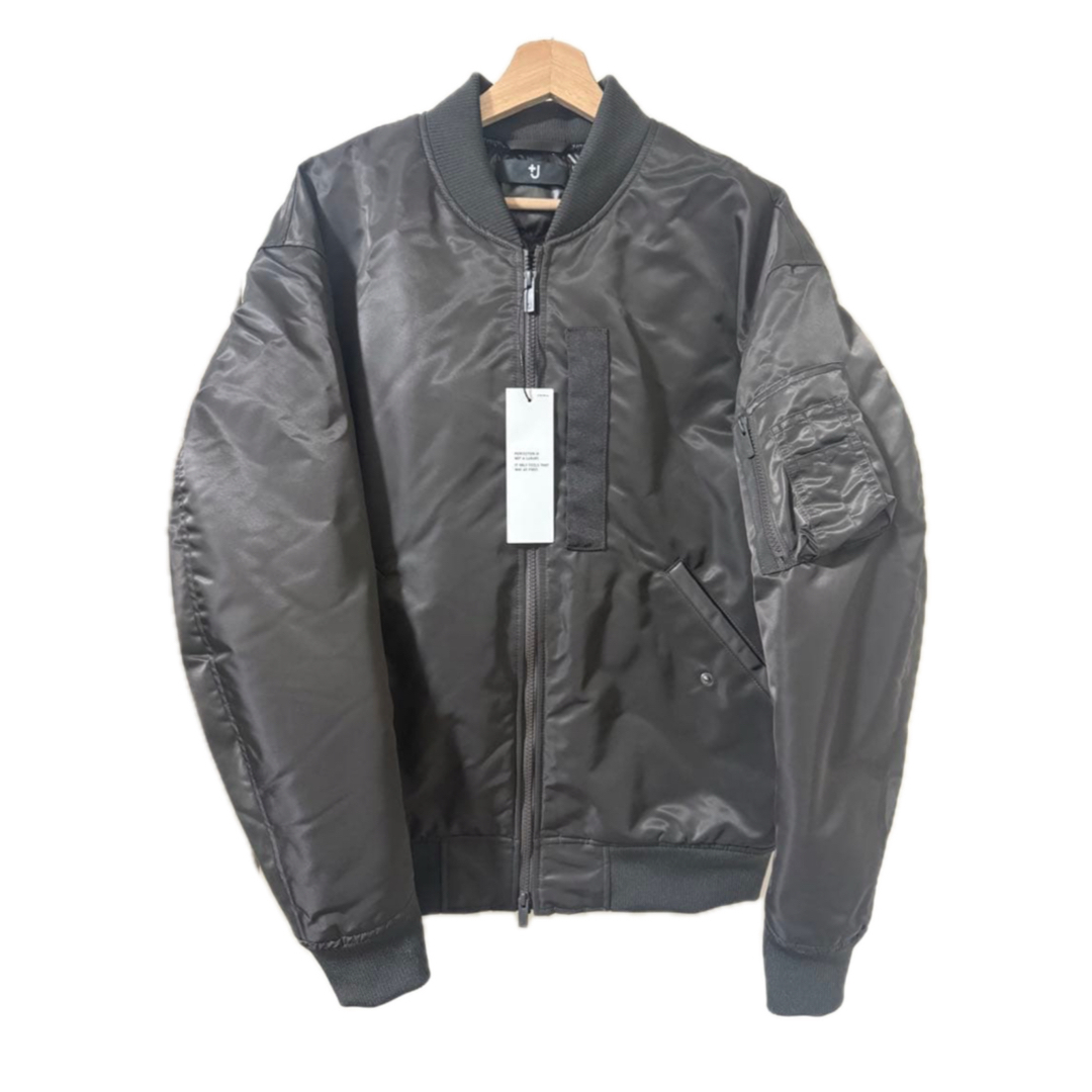 UNIQLO - ユニクロ +J復刻ハイブリッドダウンオーバーサイズMA1 M