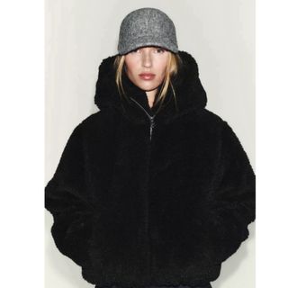 ZARA - 本日最終値下げ！新品未使用 タグつき ZARAフェイクファー