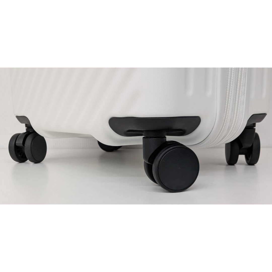 ACE EXACT スーツケース 機内持込可 37/44L TASロック 白の通販 by