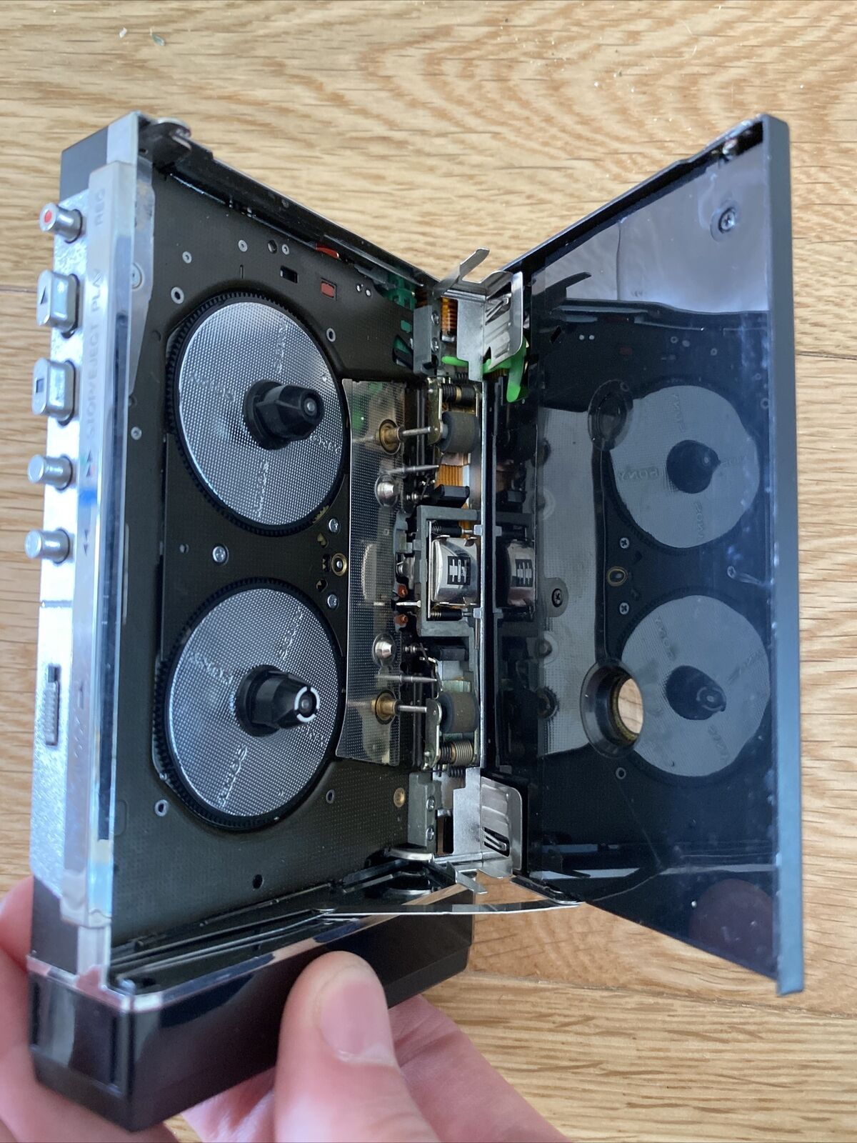 Sony WM-F202 ▷ Walkman.land