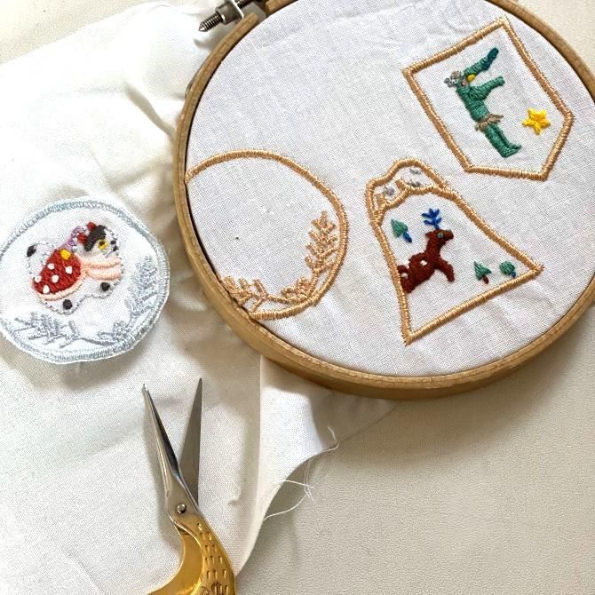 手刺繍ピンクッションの通販 | クッション付ニードルケース | クロヤギ