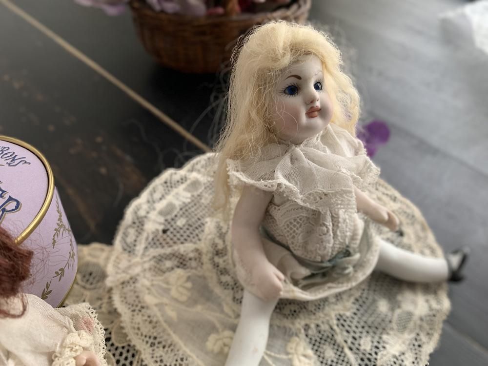 アンティークビスクドールwhitelace