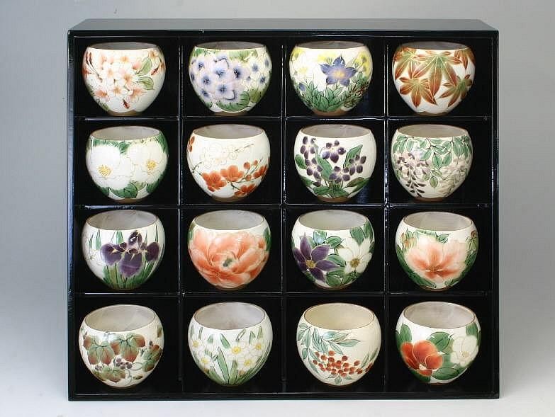 京焼・清水焼 くまがい】花揃え(はなぞろえ)-お茶呑茶碗揃(飾棚付)－窯