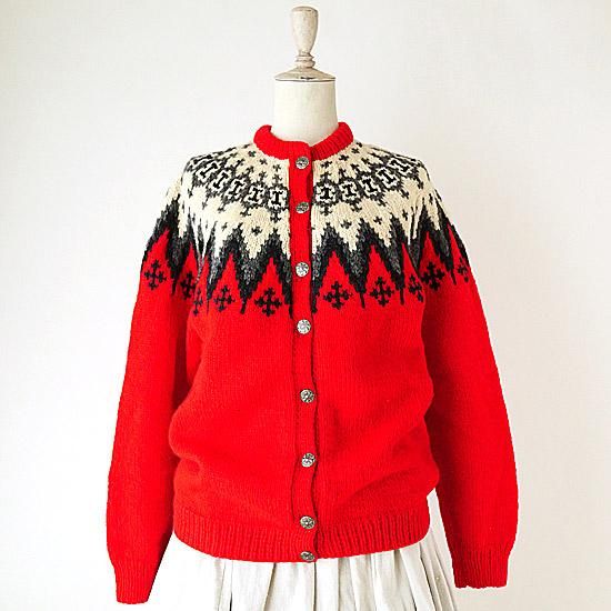 K0098 1960年代ノルウェー製チェリーレッド手編みカーディガン