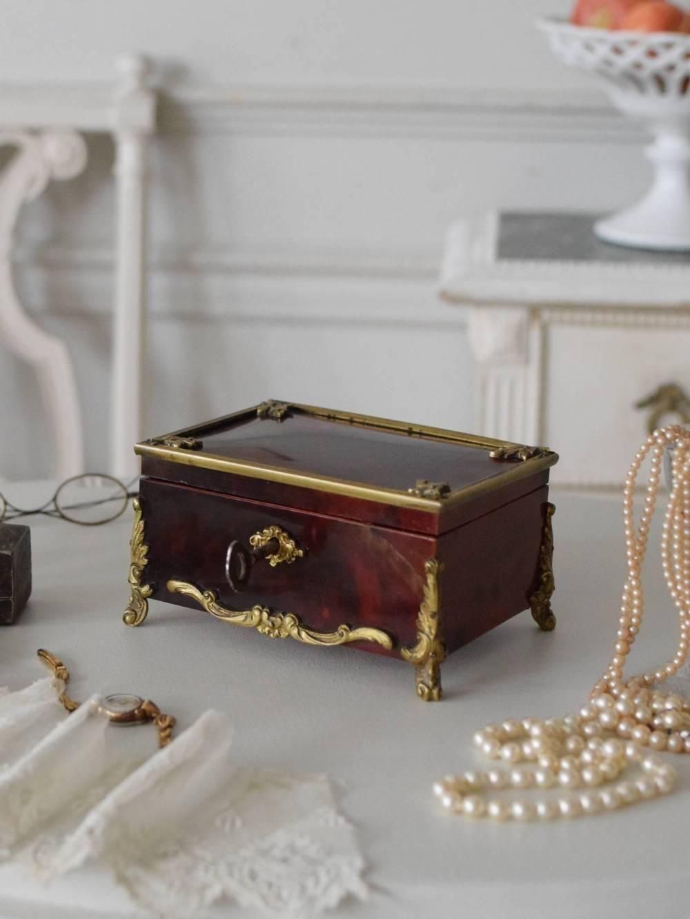 鍵付きジュエリーボックス フランスアンティーク 雑貨 アクセサリー入れ
