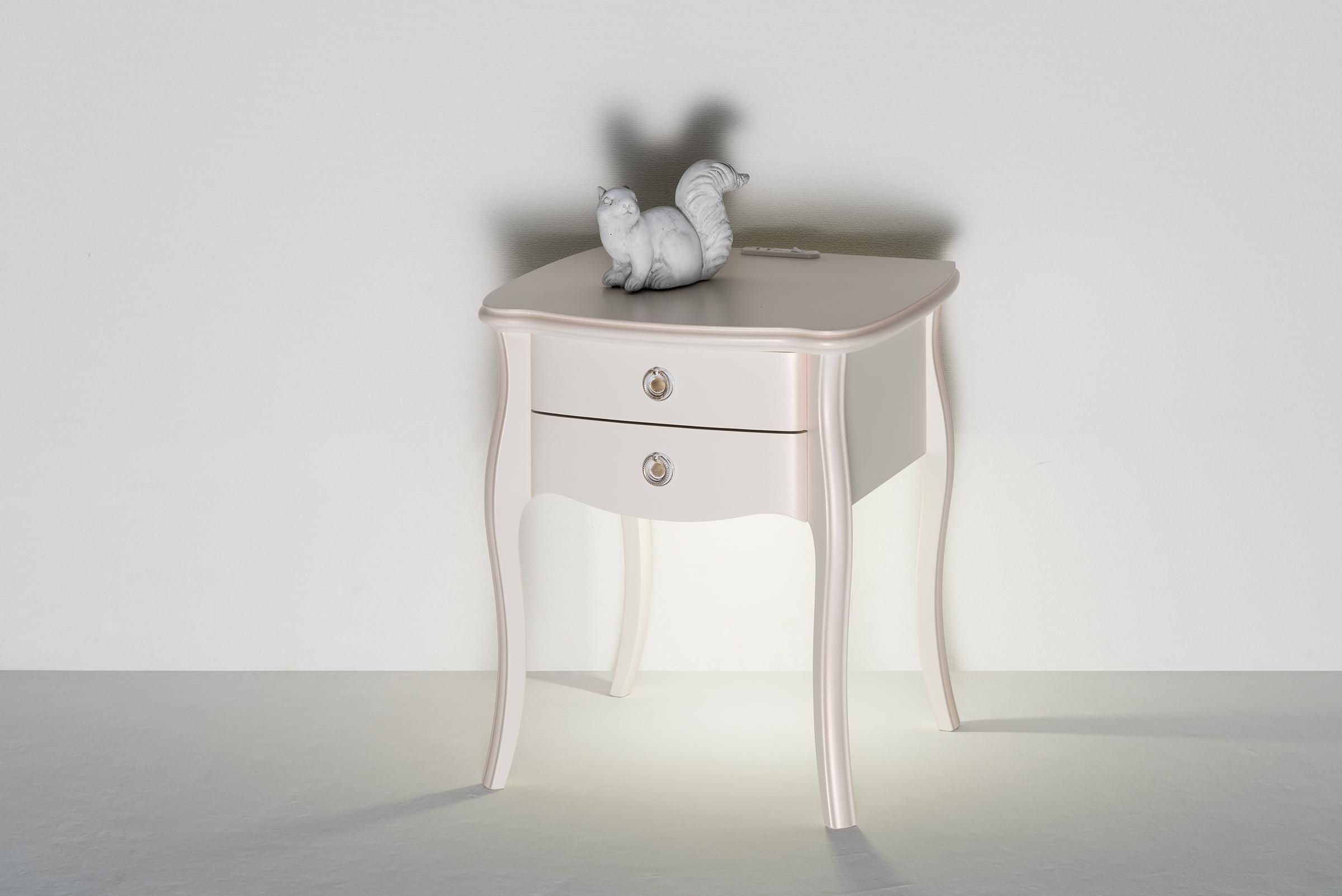 Continue 【カンティーニュ・ナイトテーブル（2タイプ）c