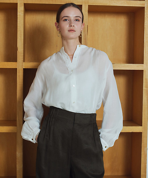 PAULINE ／ リネンレーヨンレースブラウス