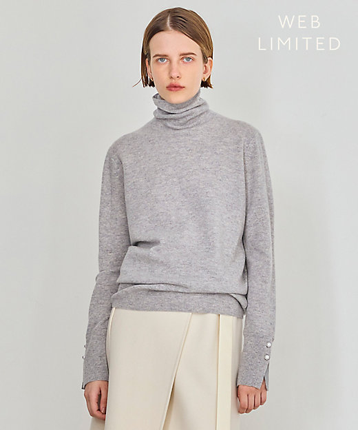 WEB限定・洗える】ALSACE ／ パール釦タートルネックウール