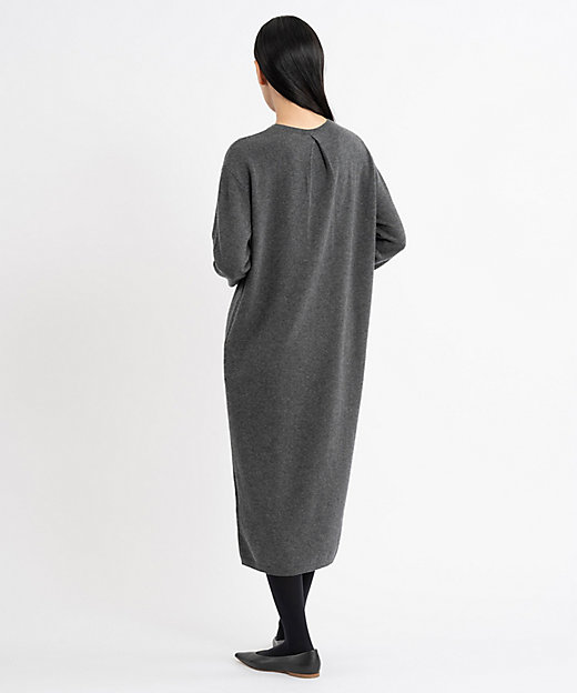 エステータ】マーセライズドウールカシミヤ ニットワンピース