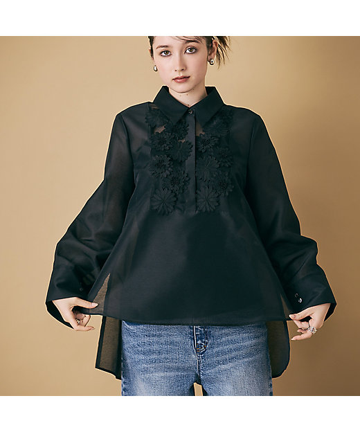 立体フラワーモチーフ付きブラウス（83035509） | Rose Tiara