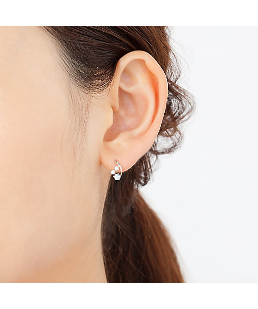 K10ホワイトゴールド ピアス | 4℃ (Women)/ヨンドシー | 三越