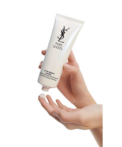 イヴ・サンローラン（YVES SAINT LAURENT ） ピュアショット ムース