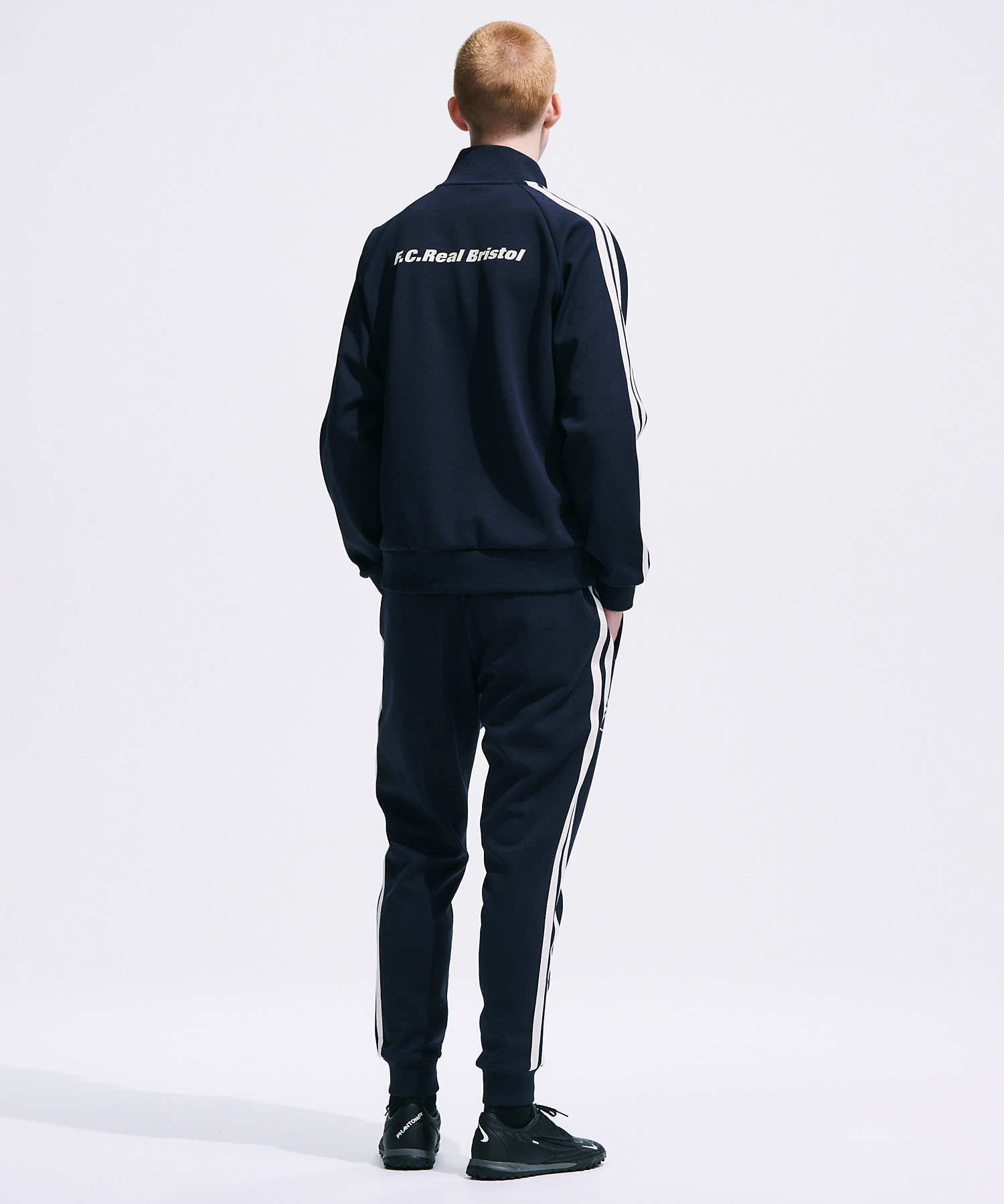ブルゾン TRAINING TRACK JACKET FCRBー
