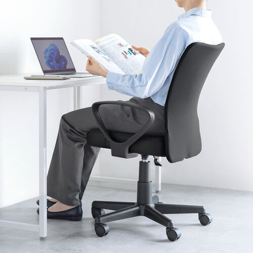 極厚クッション オフィスチェア アームレスト付き メッシュ背もたれ