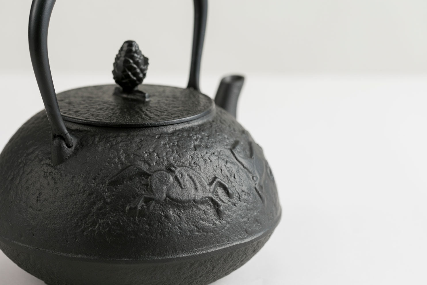 鉄瓶 14型馬肌(内面釜焼)