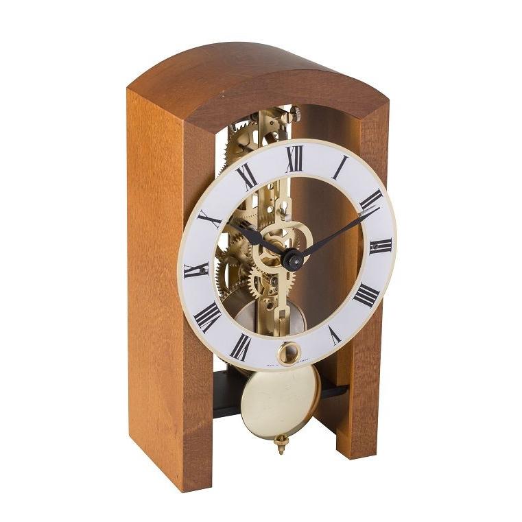 モダンなムーブメントが見えるスケルトンデザイン！ヘルムレ（HERMLE