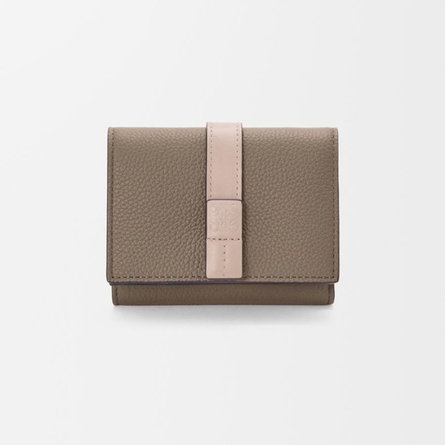 LOEWE（ロエベ） LOEWE 2025秋冬レディース トライフォールド