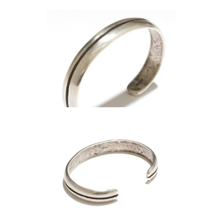 BELIEVEINMIRACLE（ビリーブインミラクル） ROUND BANGLE LINE