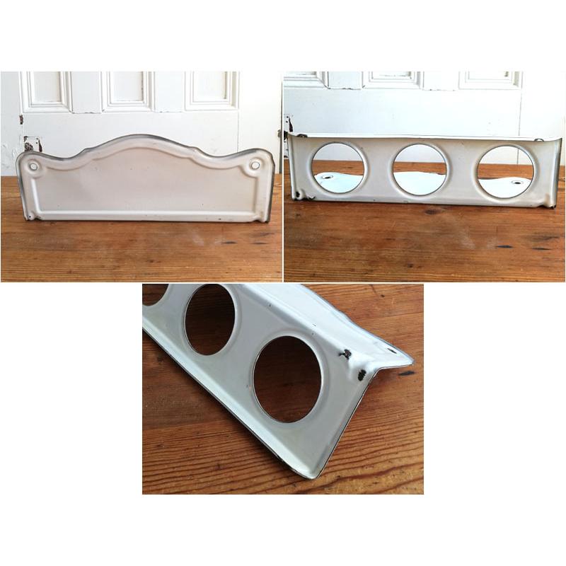 ホーロー クローバーのサボンラック ドイツアンティーク : BAU