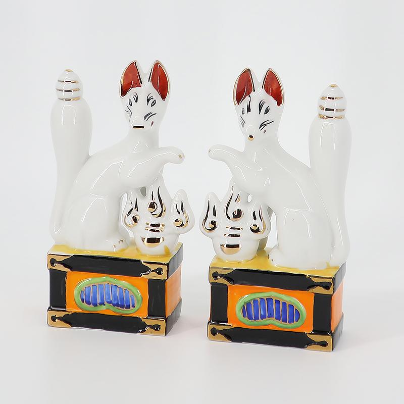 神具】稲荷（狐） 8寸（対入り） （高さ23.8cm×台幅10.4cm） : お仏壇