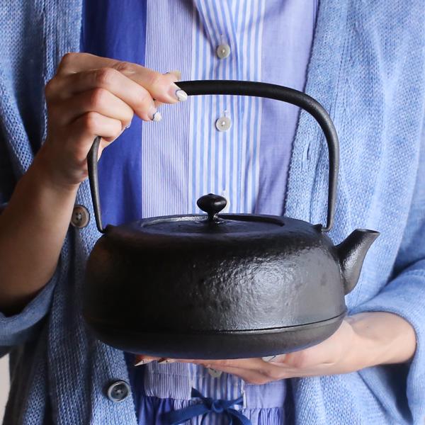 東屋 鉄瓶 水沢姥口 大 1.5リットル 南部鉄器 南部鉄瓶 岩手県水沢