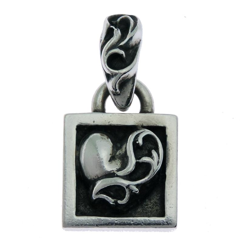 銀座店］CHROME HEARTS クロムハーツ フレーム ド ハート チャーム