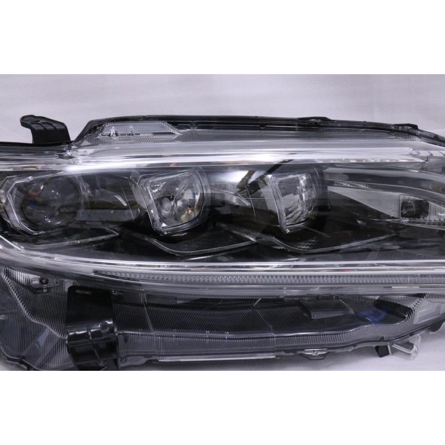 ハリアー 13-1966☆美品☆後期 LED ASU60W ハリアー☆右ヘッドライト