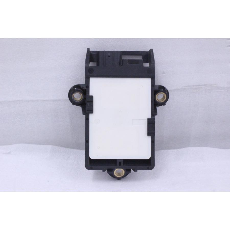 ホンダ（HONDA） 97-209☆前期 RC1 RC2 オデッセイ☆レーダーサブ