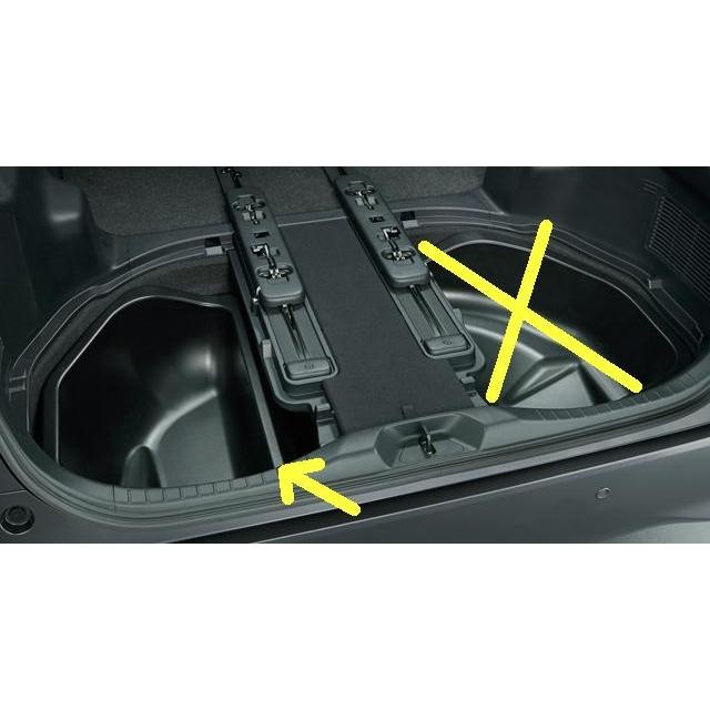 トヨタ（TOYOTA） アルファード 30系 前期：純正 ラゲージアンダー