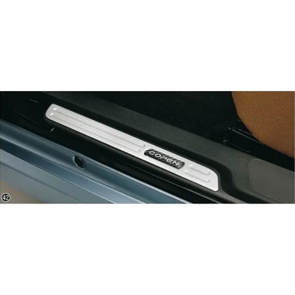 コペン LA400K 3型：純正 スカッフプレートカバー（アルミ