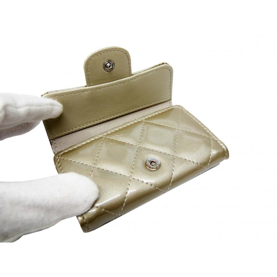 CHANEL（シャネル） 6連キーケース メタリックグレー シルバー金具