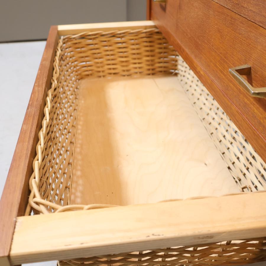 北欧デンマーク チーク材 ソーイングワゴン キャビネット キャスター付