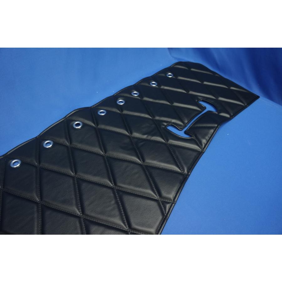 17スーパーグレート用 リング付 ダッシュマット 艶消しブラック