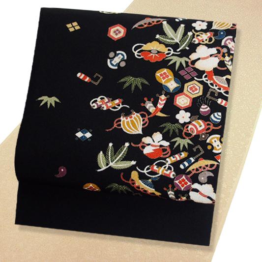 名古屋帯 十日町友禅 秀美 未仕立て 正絹 宝尽くし 松竹梅 黒地