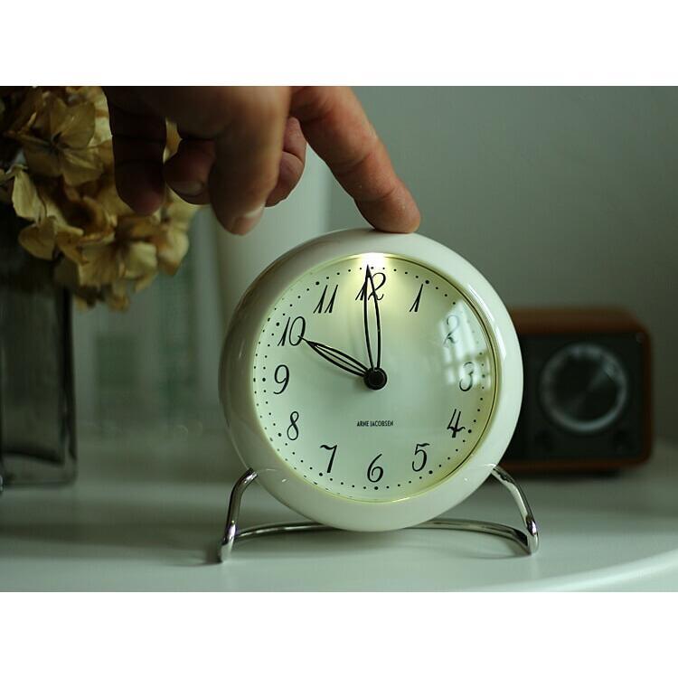 ARNE JACOBSEN（アルネ ヤコブセン） LKテーブルクロック 置き時計 LK