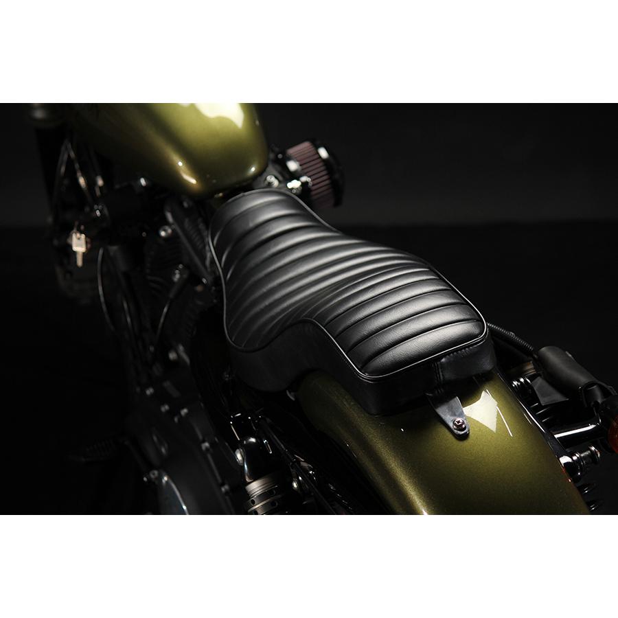 GLEAMING WORKS コブラ シート ブラック スポーツスター用 GW-3005