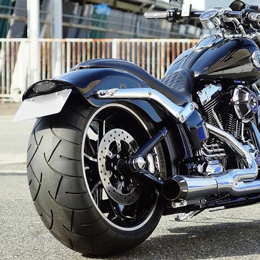 ハーレー ソフテイル ブレイクアウト、ファットボーイ テールライト付