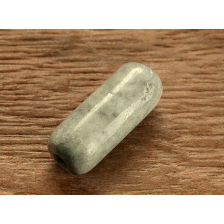 糸魚川翡翠管玉 C01146清山 作 26.5mm*10.5mm*10.5mm 糸魚川産 ヒスイ