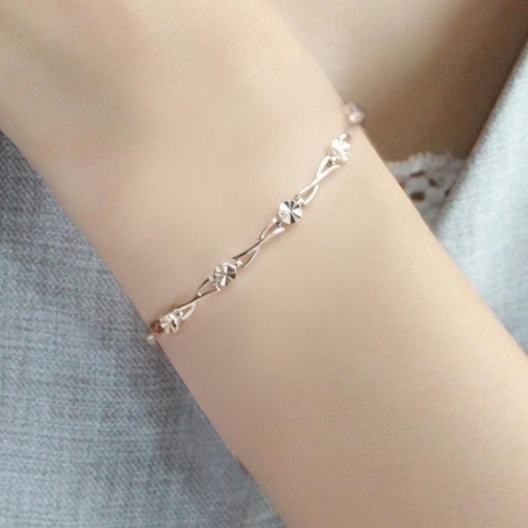 RainbowGirl ブレスレット クローバー 四つ葉 お花 ホワイト モチーフ