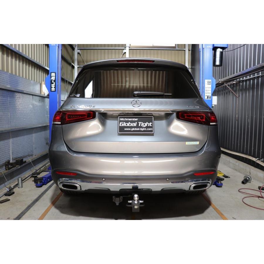 Global Tight（グローバルタイト） GLS400d用ヒッチメンバー MERCEDES