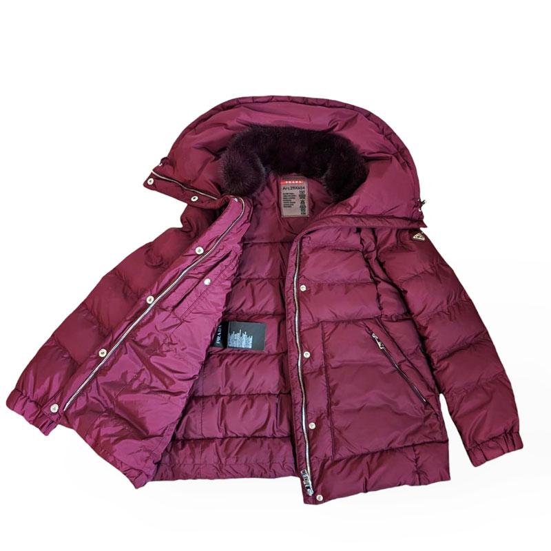 PRADA（プラダ） サイズ：38 ダウンジャケット ダウンコート ボルドー