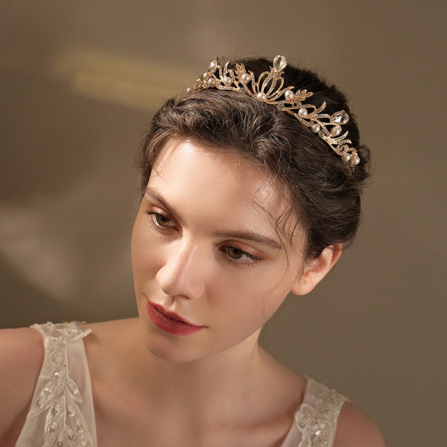 英国王室風ウェディングティアラ イギリス王室に伝わる17個のティアラ