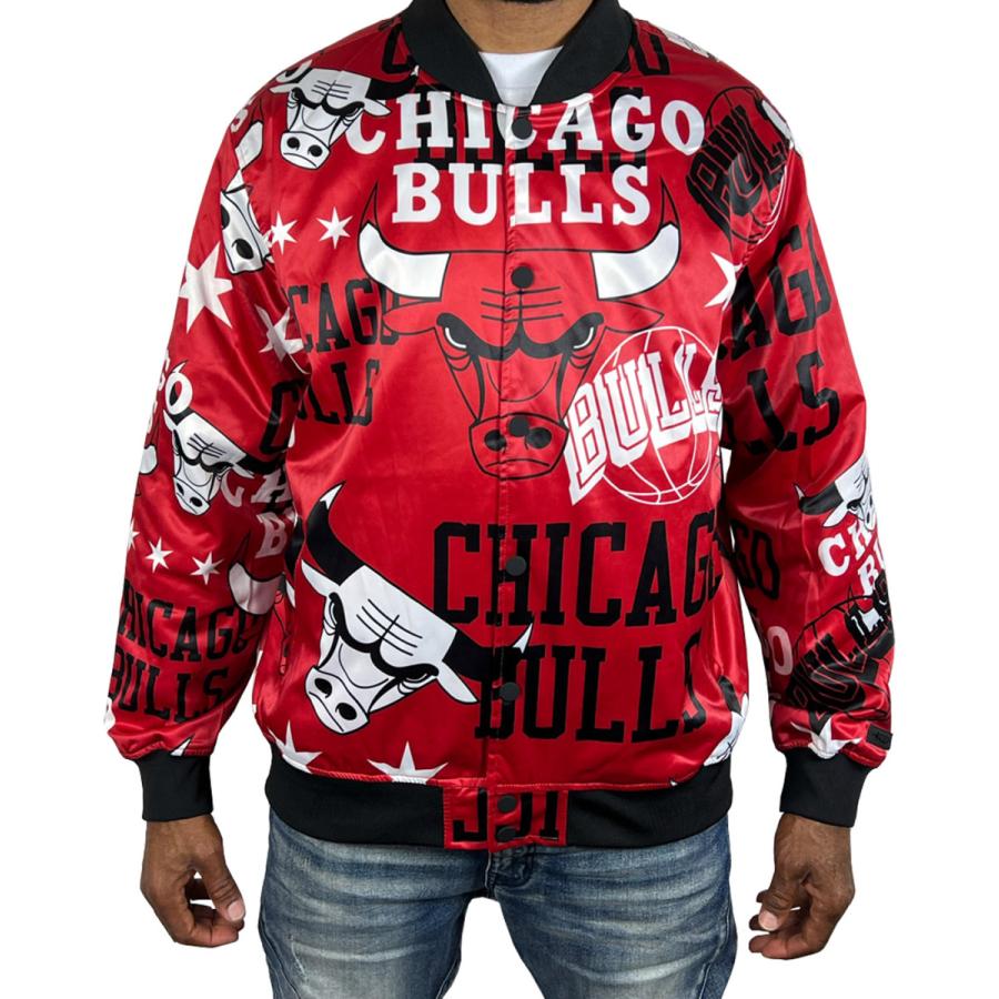 シカゴブルズ サテン ジャケット スタジャン BULLS 赤 レッド 総柄 NBA