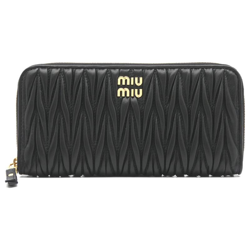 miu miu（ミュウミュウ） マテラッセレザー 財布 ブラック