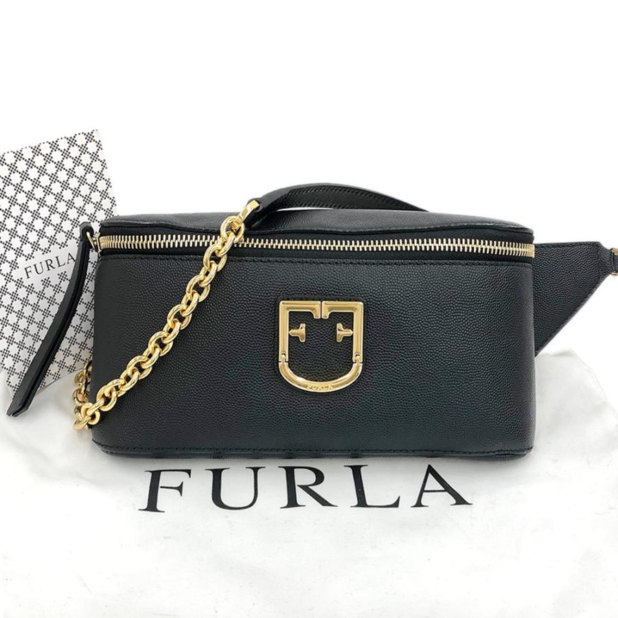FURLA（フルラ） ロゴ ボディバッグ ショルダー バッグ レザー
