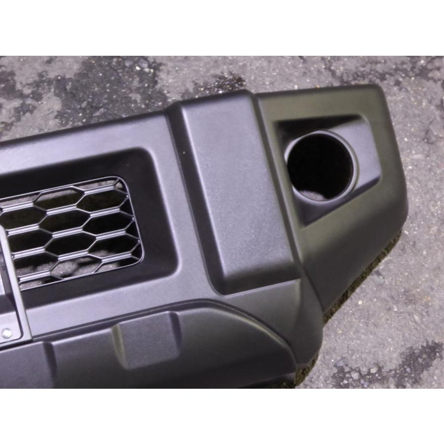 R7年新車外し品 ジムニーJB64新車外し純正フロントバンパー黒 XC