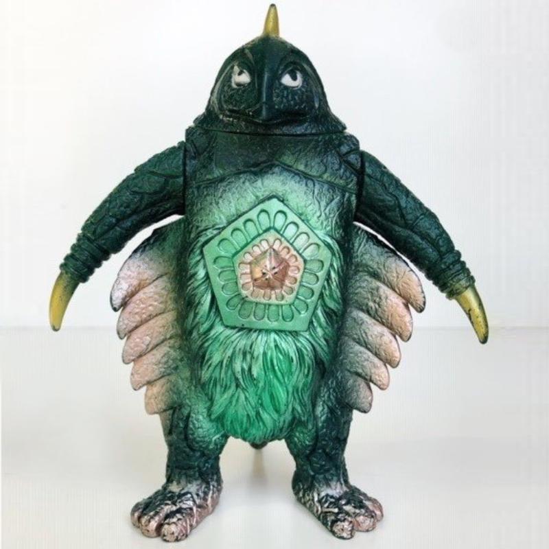 ウルトラマン 怪獣ベムスター 初版1983年 (C)円谷プロ BANDAI