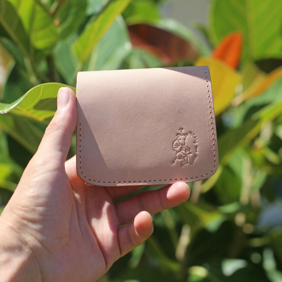 小さいふ コンチャ クアトロガッツ 素 su 考える牛 栃木レザー 小さい