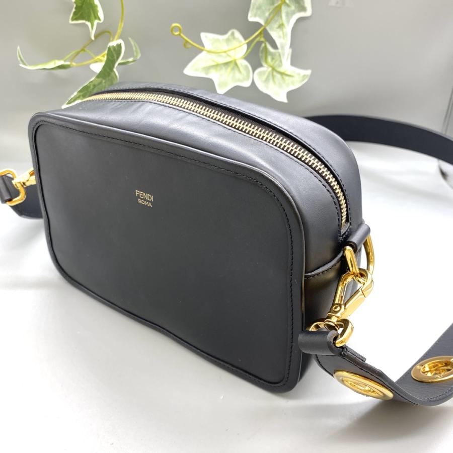FENDI（フェンディ） 【FENDI】 レザー ショルダーバッグ ブラック