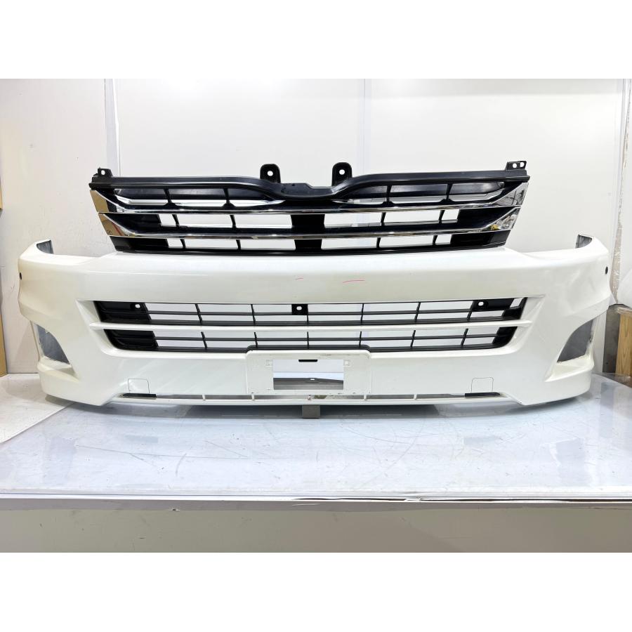 200系 ハイエース 3型ワイド 純正フロントバンパー・モデリスタグリル